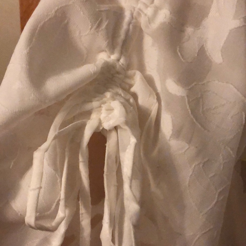 Democracy Ruffle Hem Rouched Sleeve Top - Picture 3 of 5